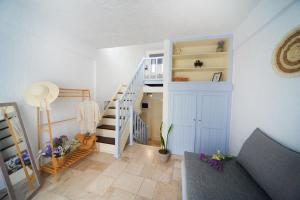 Anthelia Apartments - 3hvězdičkové hotely ve městě Mirtéai