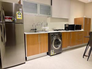 Two-Bedroom Apartment - Unique Privacy and Location