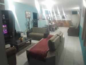 Excelente casa em Saquarema a 100 passos do mar