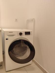 Appartements sacha's house ,a cote du RER,val d'europe,Paris-Disney . : photos des chambres