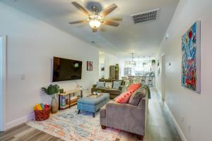 Charming Tampa Home Less Than 3 Mi to Busch Gardens!