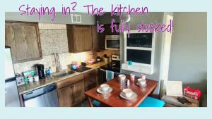 Welcome to Gone Coastal! - Walk to Beach