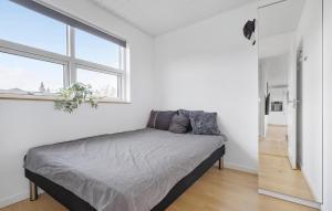 Stunning Home In Holbæk With Kitchen