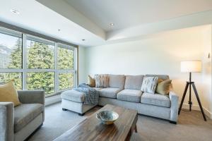 Le Chamois by Outpost Whistler