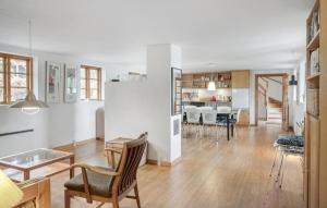 Beautiful Home In Vordingborg With Wifi