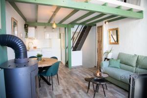 Charming town house in the heart of Suquet