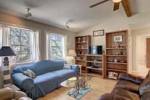 Fantasy Oaks Lodge - Ingleside