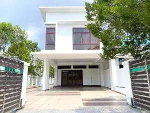 5BR5B in Skudai, 15mins to UTM&Sutera, 7-16pax, WiFi - Lima Kedai