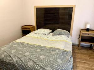 Appartements Appartement 2 chbs 2 a 5, parking Suzanne : Appartement 2 Chambres