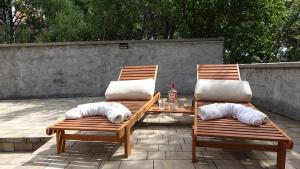 Sweet house with garden 35 meters from sea