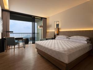 Phòng Deluxe hướng núi (Deluxe Mountain View)