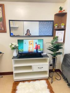 Avida tower by Mariza