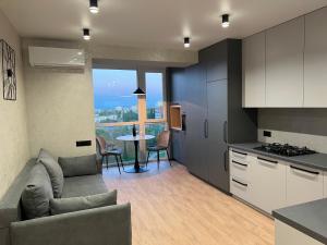 Комфортний люкс з панорамою Netflix