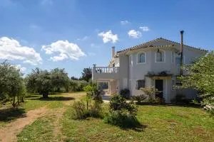 Classical Villa Anta - Ágios Ioánnis