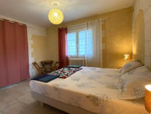 Maisons de vacances Yaor Shiatsu Yoga soins, stages, retraites avec jacuzzy : photos des chambres