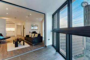 Lux 2 BDR Apartment in Eastend near Aldgate East Station