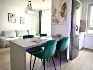 4FriendsCoresiBrasov C