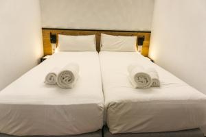 Small Twin Room room in Fontanella Green House