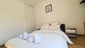 Appartements Le Berceau des Aiguilles - Vue montagne, terrasse - AravisTour : photos des chambres