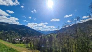 Appartements Le Berceau des Aiguilles - Vue montagne, terrasse - AravisTour : photos des chambres