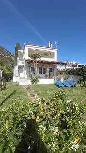 Loulas Beach House Skaloma - Paralía Sergoúlas