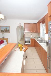 Elenis House by Corfuescapes