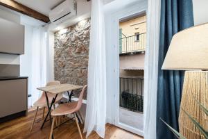 Pretty & Quiet Studio in Port Area