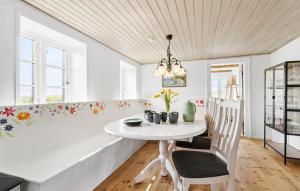 Nice Home In Grenaa With Wifi