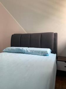 3R 10pax Landed Comfy 5 Star Bed