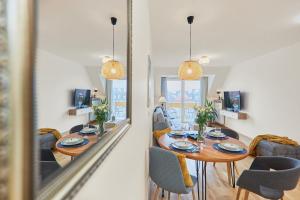 Golden Hour Apartments- Plac Słowiański 37