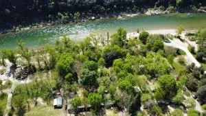 Camp des Gorges - Camping Nature - Labastide-de-Virac