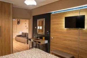 Perikleous 5 Diamerisma KONDOULIS HOUSE - 卡兰巴卡