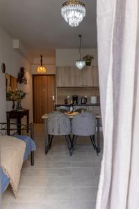 Meteοra Sunshine Studio