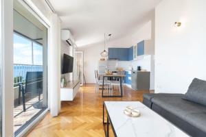 Apartment 30 m from Beach,Makarska,Marija