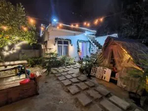 Bayabas Lounge - Amadeo