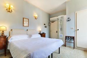 Economy Double or Twin Room room in Hotel Hermitage
