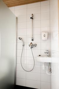 Ameno 3 Himos by DG Lomailu