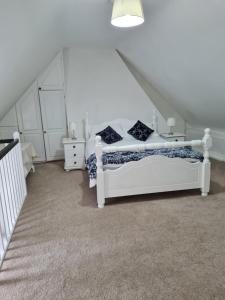 Large Thatched Farmhouse