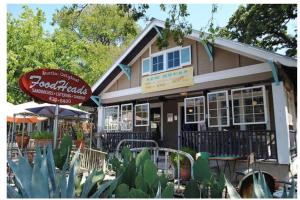 Austin Central 10 Min to Downtown