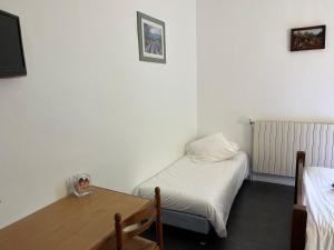 Maisons d'hotes Chateau Lou Cante Perdrix : Grande Chambre Double 