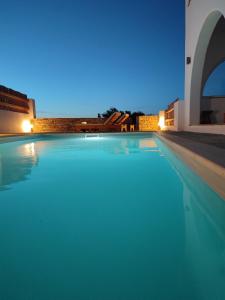 Daphnes Place - Private Villa with Pool in Naxos