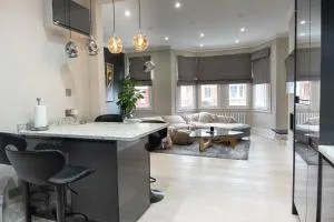 3 Bed House in the heart of Palmers Green - Winchmore Hill