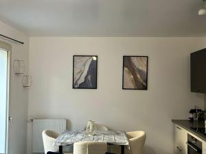 Appartements Equipped apartment near the olympic village : photos des chambres