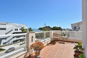 Sea View Apartment by NRAS