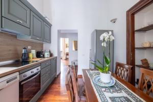 Luxury apartment in the Heart of Rome - near metro A and B