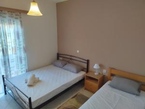 Manos Apartments