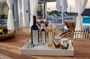 Exclusive Crete Villa 4 Bedrooms Villa Blue Lavish Interiors Infinity Pool Incredible Sea Views Terrace With Bbq Gym Rethymno