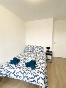 Triplex neuf avec toit-terrasse au pied du Métro - 10min PARIS EXPO - 4 rooms 6 beds