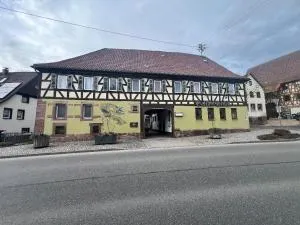 Fremdenzimmer Gasthof Hirsch - Gäufelden