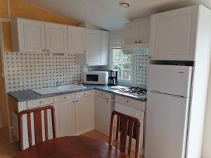 Campings Mobil-home dans camping municipal : photos des chambres